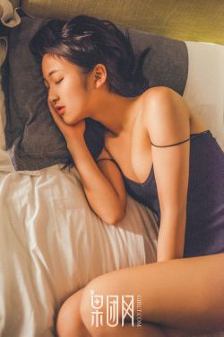 《女教师》6在线观看